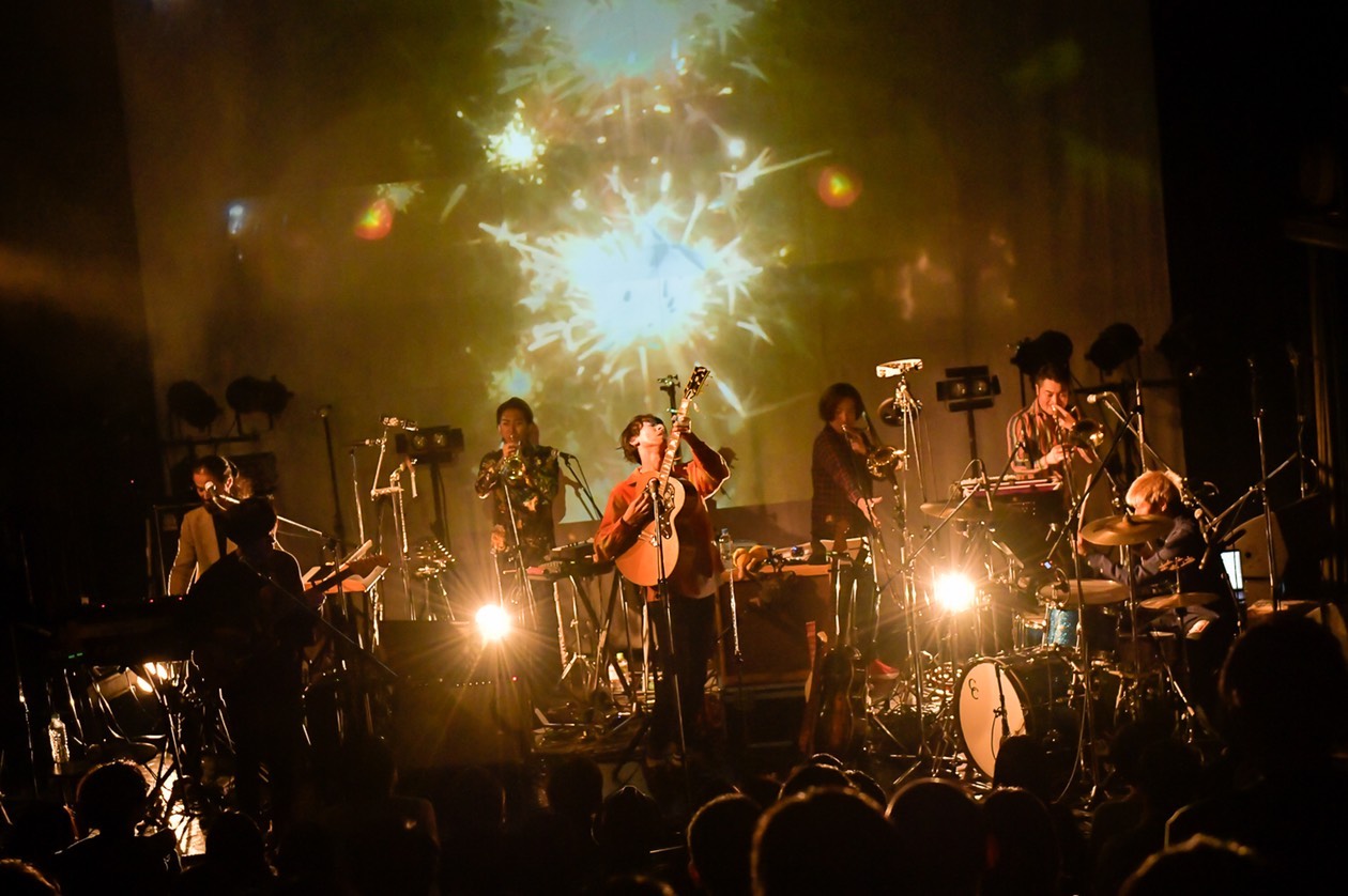 ROTH BART BARONニュー・アルバム『HEX』大好評！ 人間も機械も